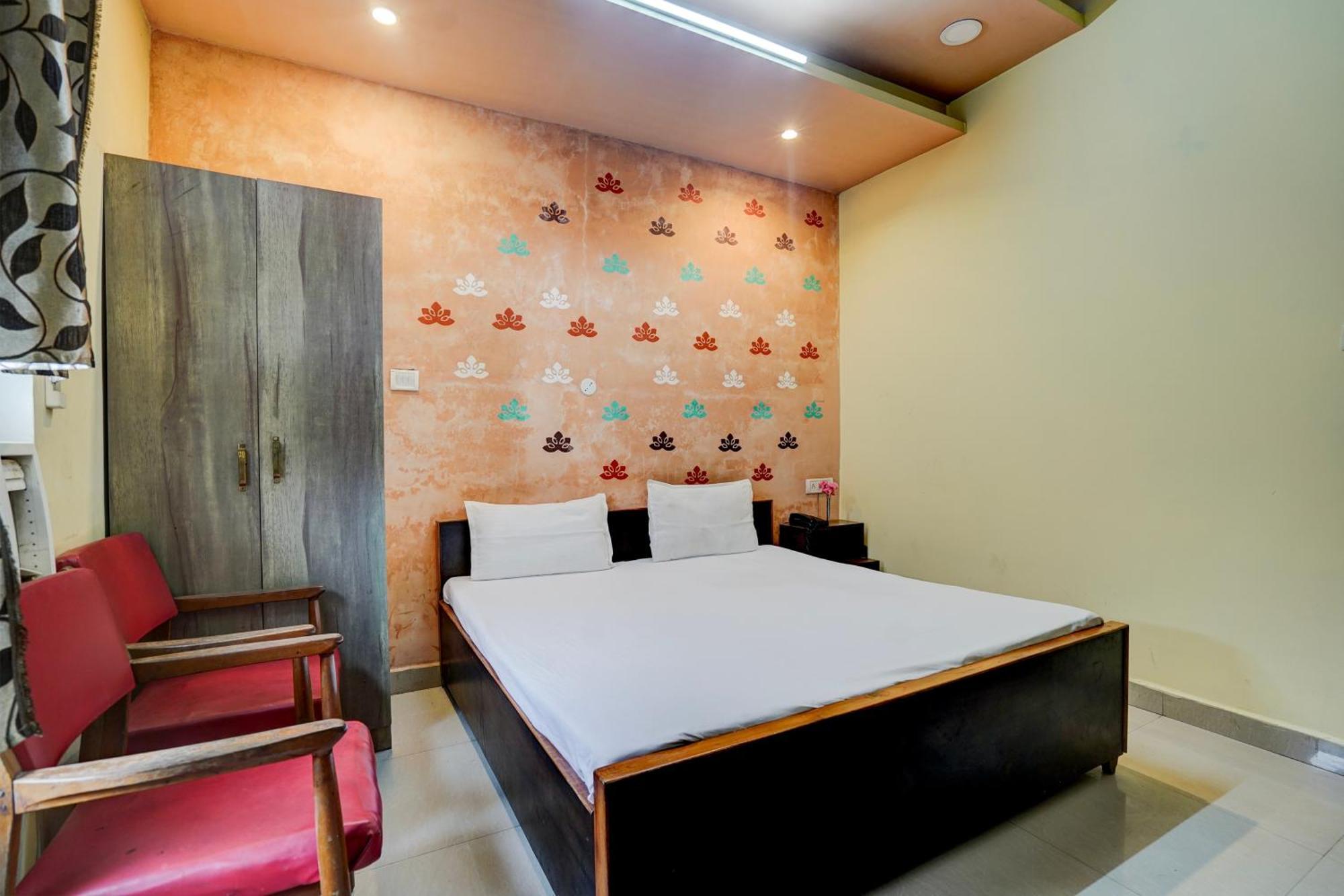 Hotel O Shyam Utsav Mirzāpur Εξωτερικό φωτογραφία