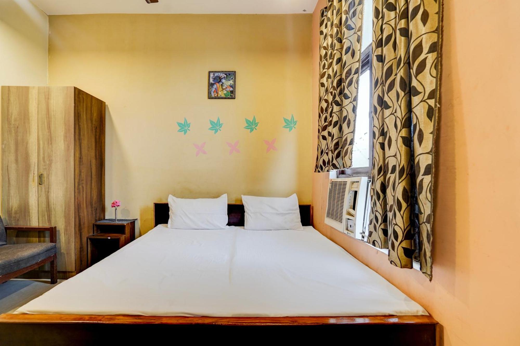 Hotel O Shyam Utsav Mirzāpur Εξωτερικό φωτογραφία