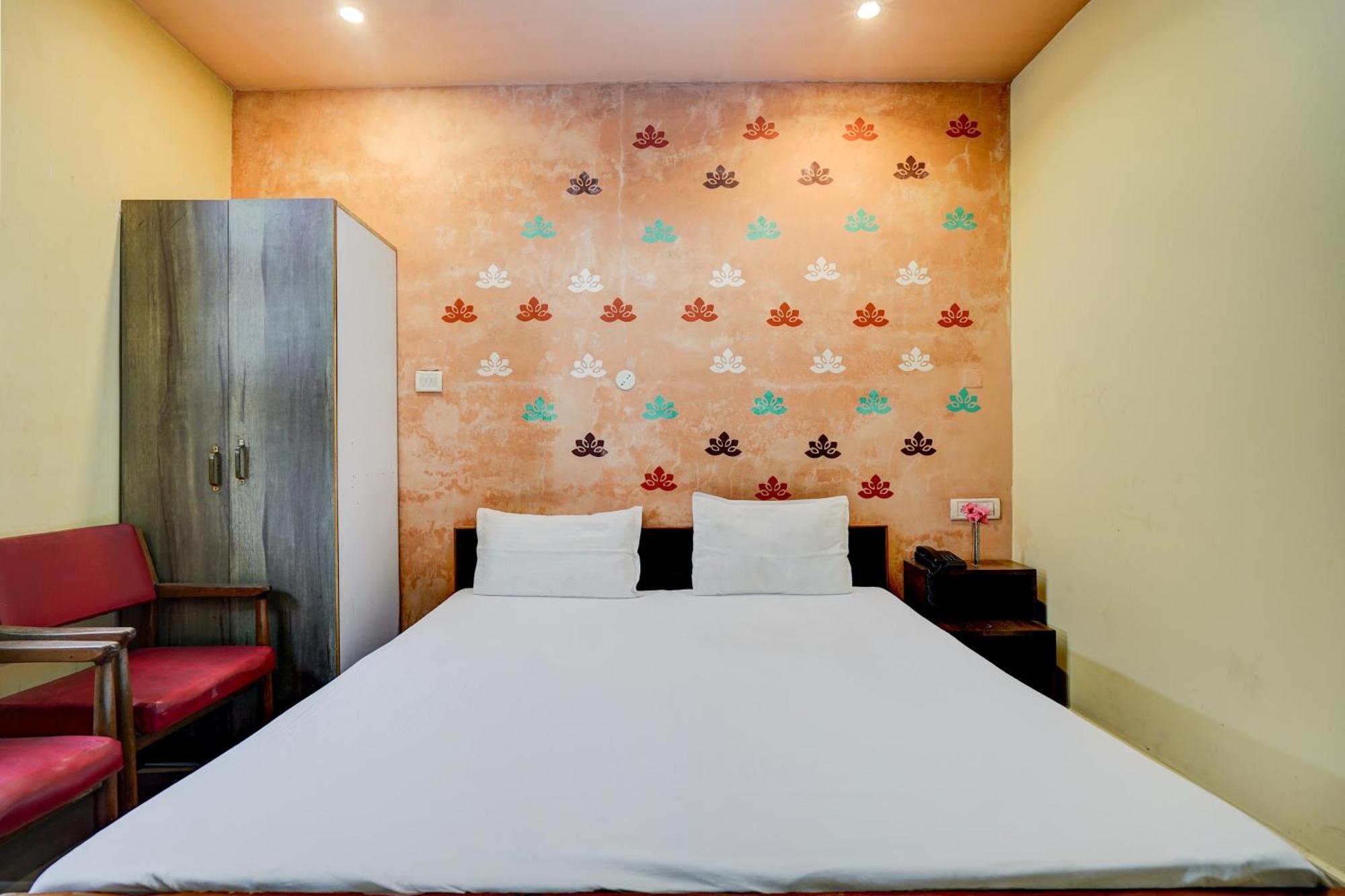 Hotel O Shyam Utsav Mirzāpur Εξωτερικό φωτογραφία